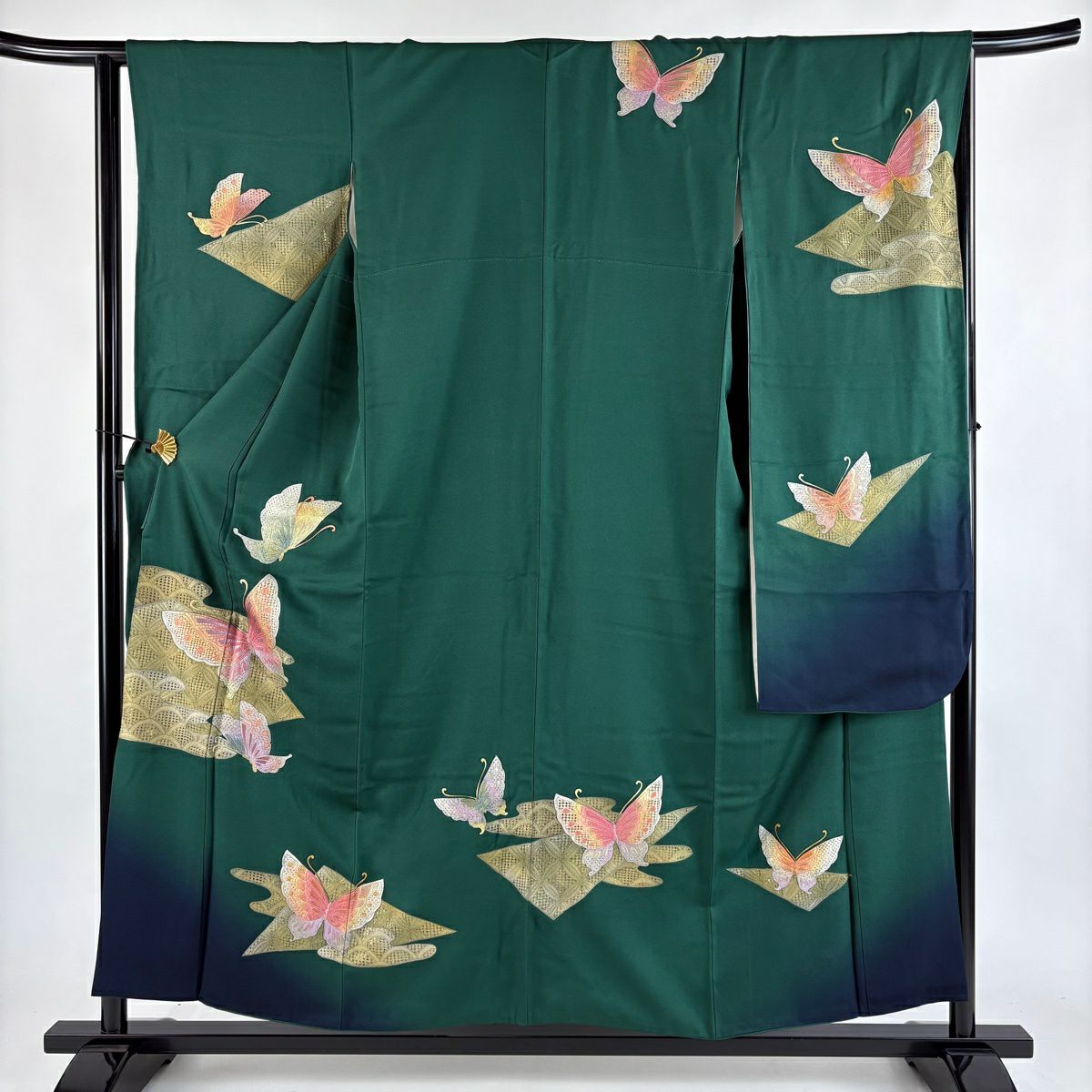 振袖 身丈155cm 裄丈64.5cm M 袷 蝶 七宝 刺繍 金銀彩 緑 正絹 秀品