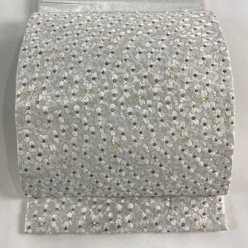 袋帯 逸品 桜 刺繍 金糸 銀色 お太鼓柄 正絹｜中古・古着