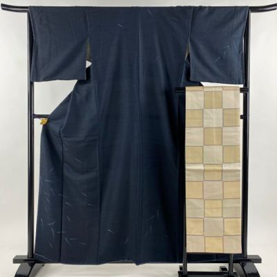 https://buysell.itembox.design/product/794/000002479444/000002479444-01-m.jpg