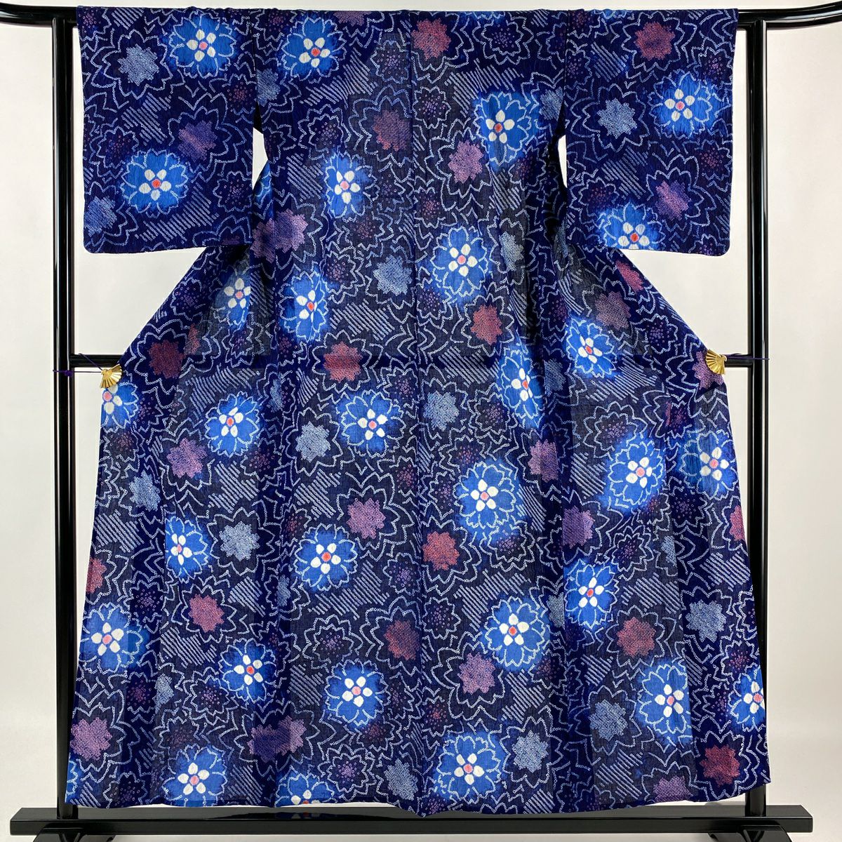 70%OFF 浴衣 身丈155.5cm 裄丈62.5cm S 絞り浴衣 桜 紺色 綿 美品 名品｜中古・古着・リサイクル着物通販｜バイセル オンライン