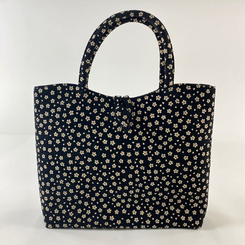 ☆ご予約済です☆和装バッグ(単品) 和装バッグ 名品 セミフォーマル 桜 花びら 黒 和装小物｜中古