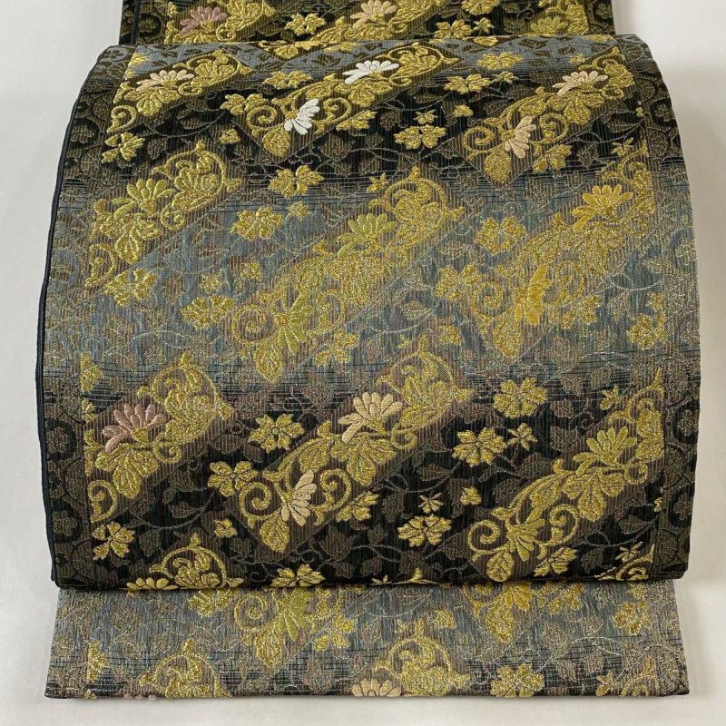 袋帯 美品 名品 花唐草 金糸 金通し 灰色 六通 正絹｜中古・古着