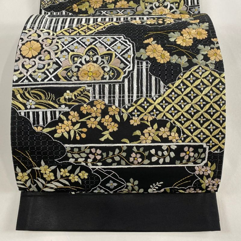 袋帯 美品 逸品 華文 雲文 金糸 刺繍 黒 六通 正絹|中古・古着・リサイクル着物通販|バイセル オンライン