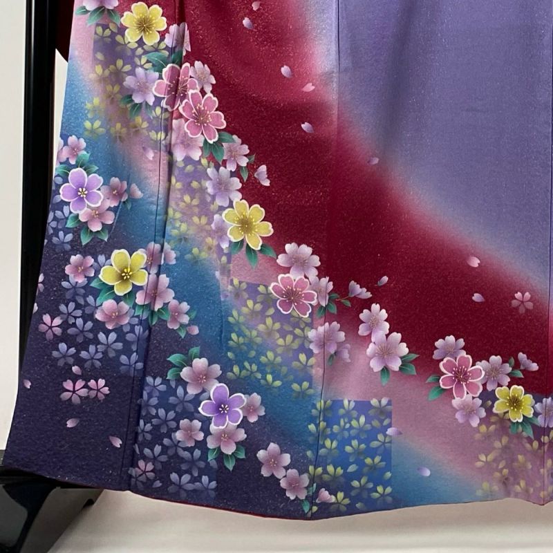 振袖 身丈161.5cm 裄丈68cm L 袷 桜 花びら 金通し 金彩 赤紫