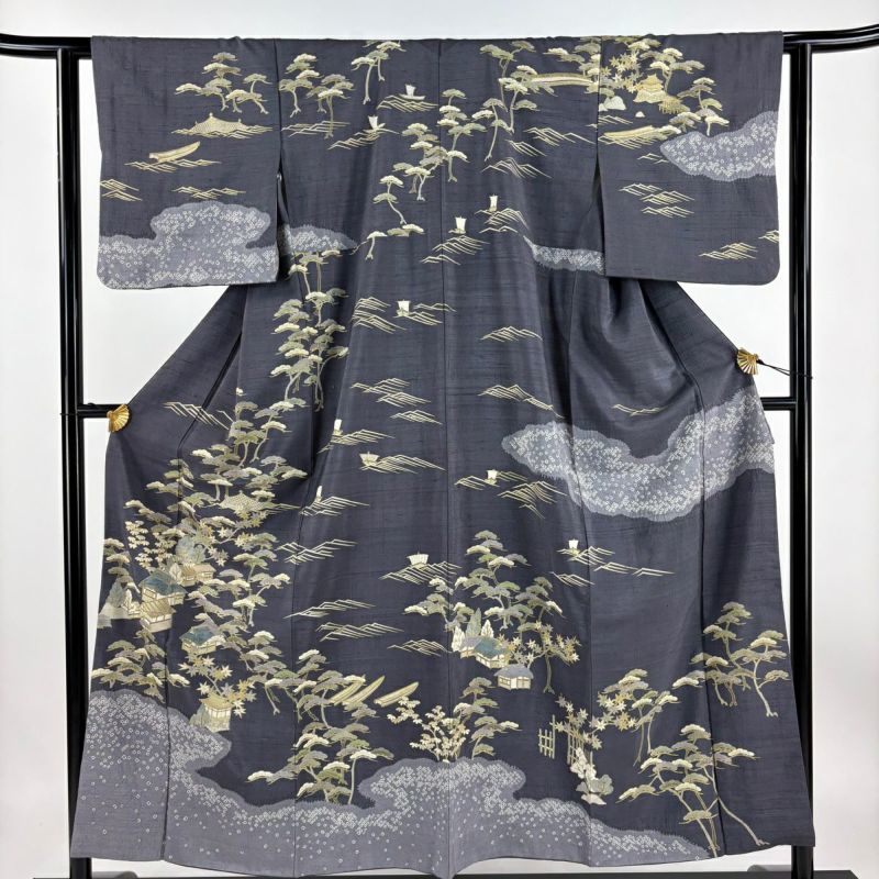 袷の着物　紬  全体しつけ糸あり！  身幅大き目　裄長め67.5cm e6f48796bfdc29eb35cb565e093ded