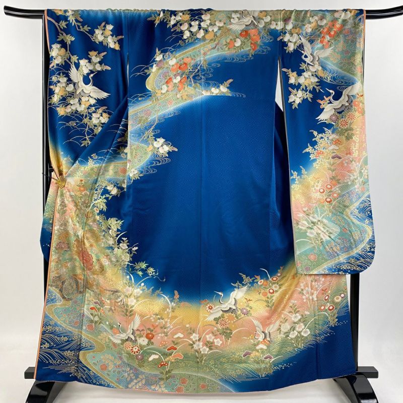 振袖 身長144-159cm 青×水色×金　正絹 振袖 身丈164.5cm 裄丈67.5cm L 袷 桂由美 落款あり 花車 流水