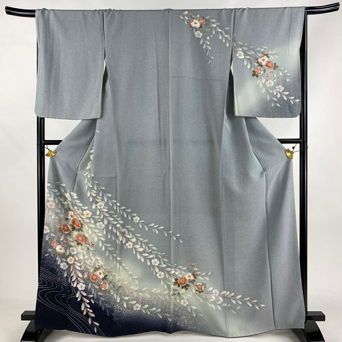 訪問着・付け下げ【6・9月用、単衣】ピンク×オレンジに花刺繍