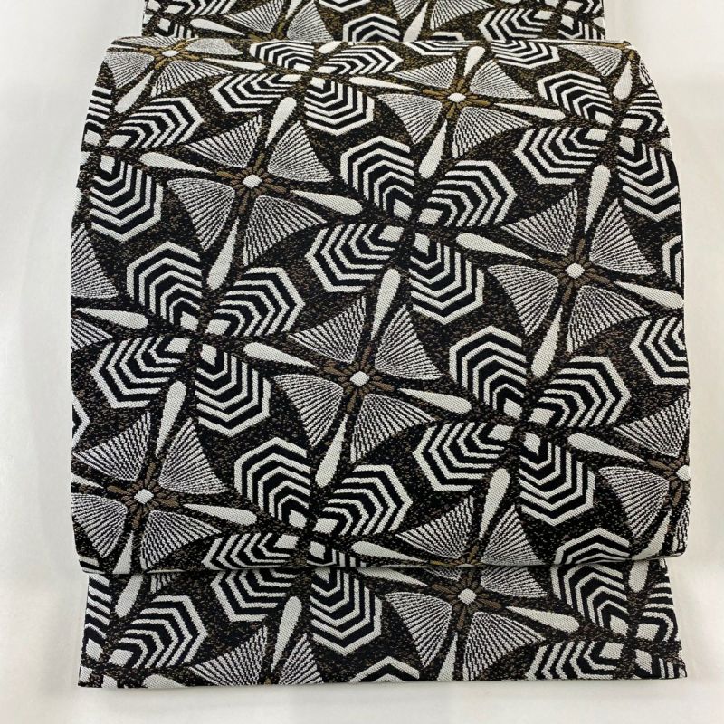 アンティーク カラス 天鵞絨 手刺繍 丸帯 金糸 銀糸 正絹 黒地 楽天市場】「撫松庵」絽刺繍細帯 カラス(クロ/109-302-008-88