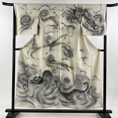 https://buysell.itembox.design/product/813/000002481324/000002481324-01-m.jpg