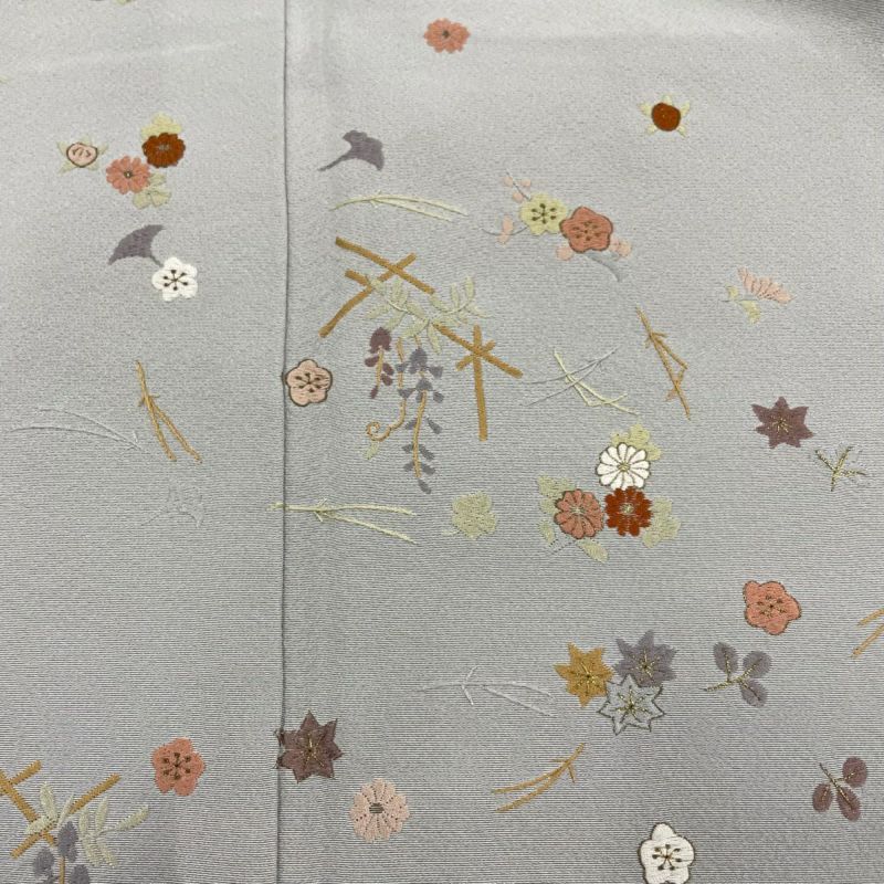 訪問着 身丈159.5cm 裄丈64.5cm M 袷 吹き寄せ 金糸 刺繍 灰紫 正絹 名品|中古・古着・リサイクル着物通販|バイセル オンライン