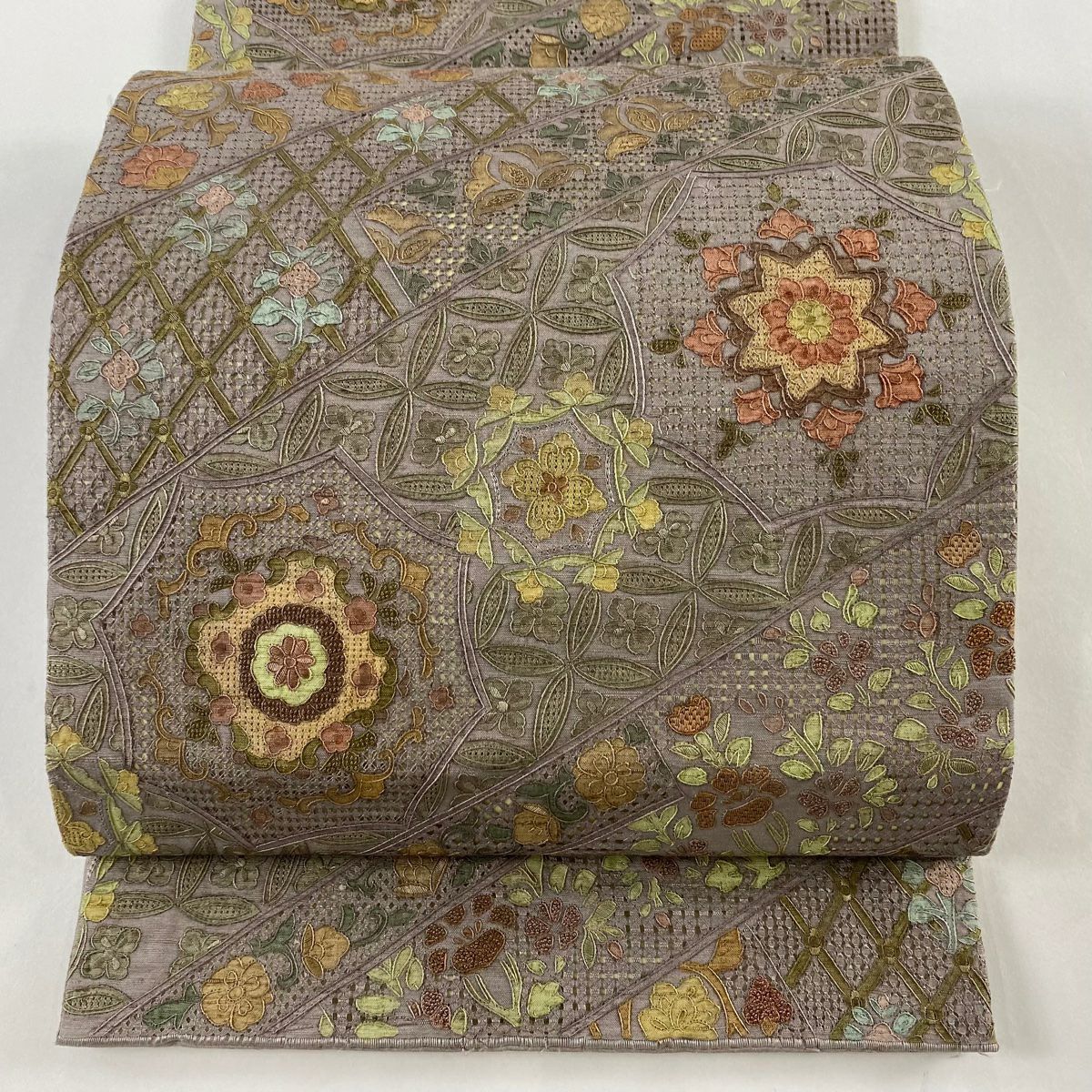 袋帯 美品 逸品 華文 草花 金糸 小さ 刺繍 抹茶色 六通 正絹 【中古】