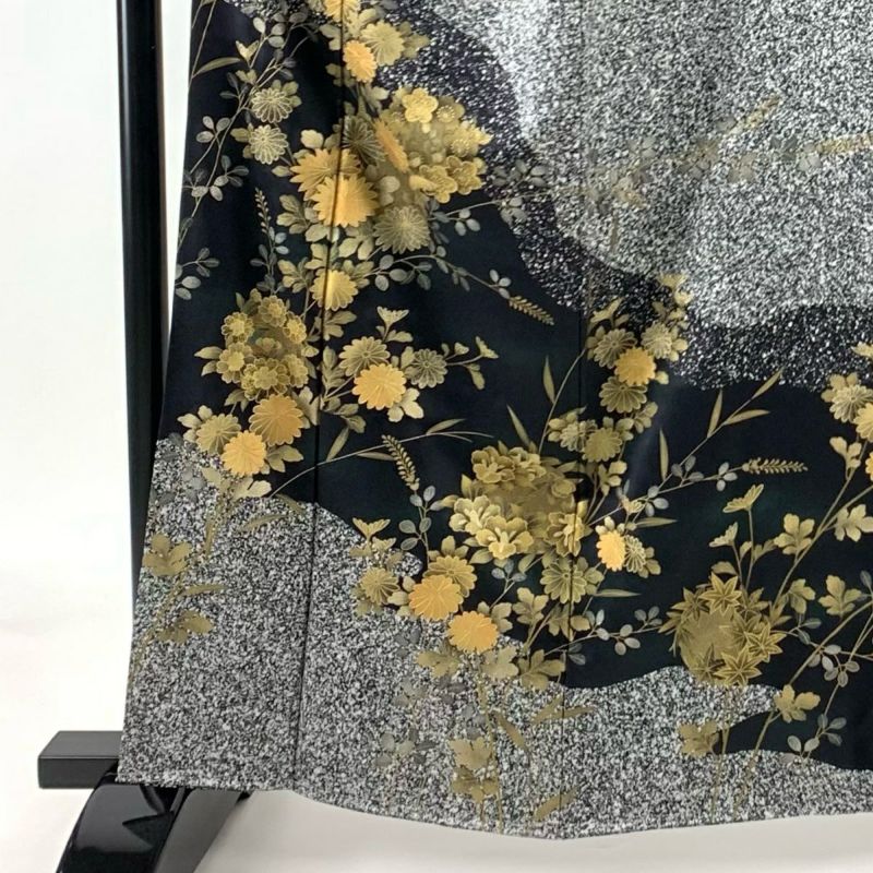 訪問着 身丈162.5cm 裄丈65cm M 袷 落款あり 菊 梅 金銀彩 黒灰 訪問着 身丈162.5cm 裄丈65cm M 袷 落款あり 菊 梅 金銀彩 黒灰