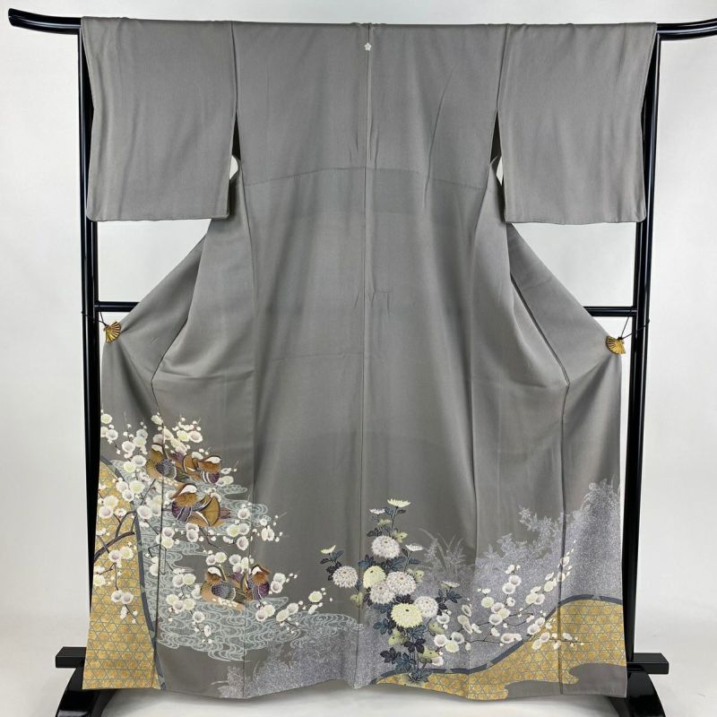 色留袖 身丈165cm 裄丈66.5cm M 袷 鴛鴦 梅 金彩 灰色 正絹 秀品 色留袖 身丈165cm 裄丈66.5cm M 袷 鴛鴦 梅 金彩 灰色 正絹 秀品