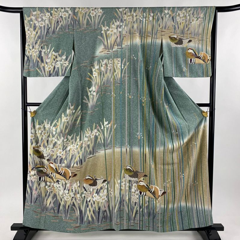 新品 鈴乃屋謹製 手描き友禅 秋桜 コスモス“花の調べに心澄ませ