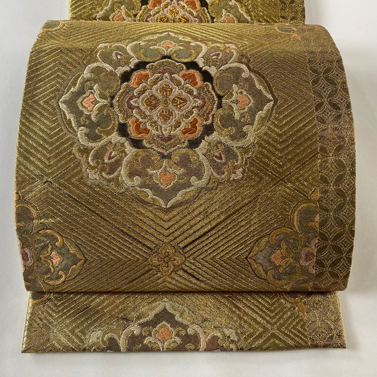袋帯 逸品 やまと 華文 有職文様 金糸 刺繍 金色 全通 正絹