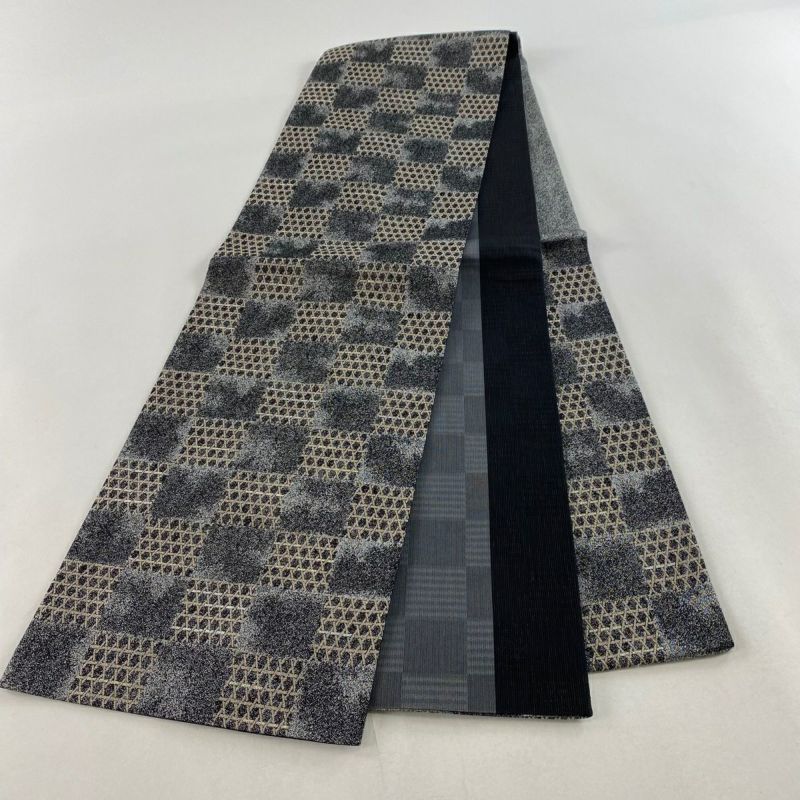 袋帯 美品 名品 市松模様 籠目 箔 銀糸 黒灰 六通 正絹｜中古