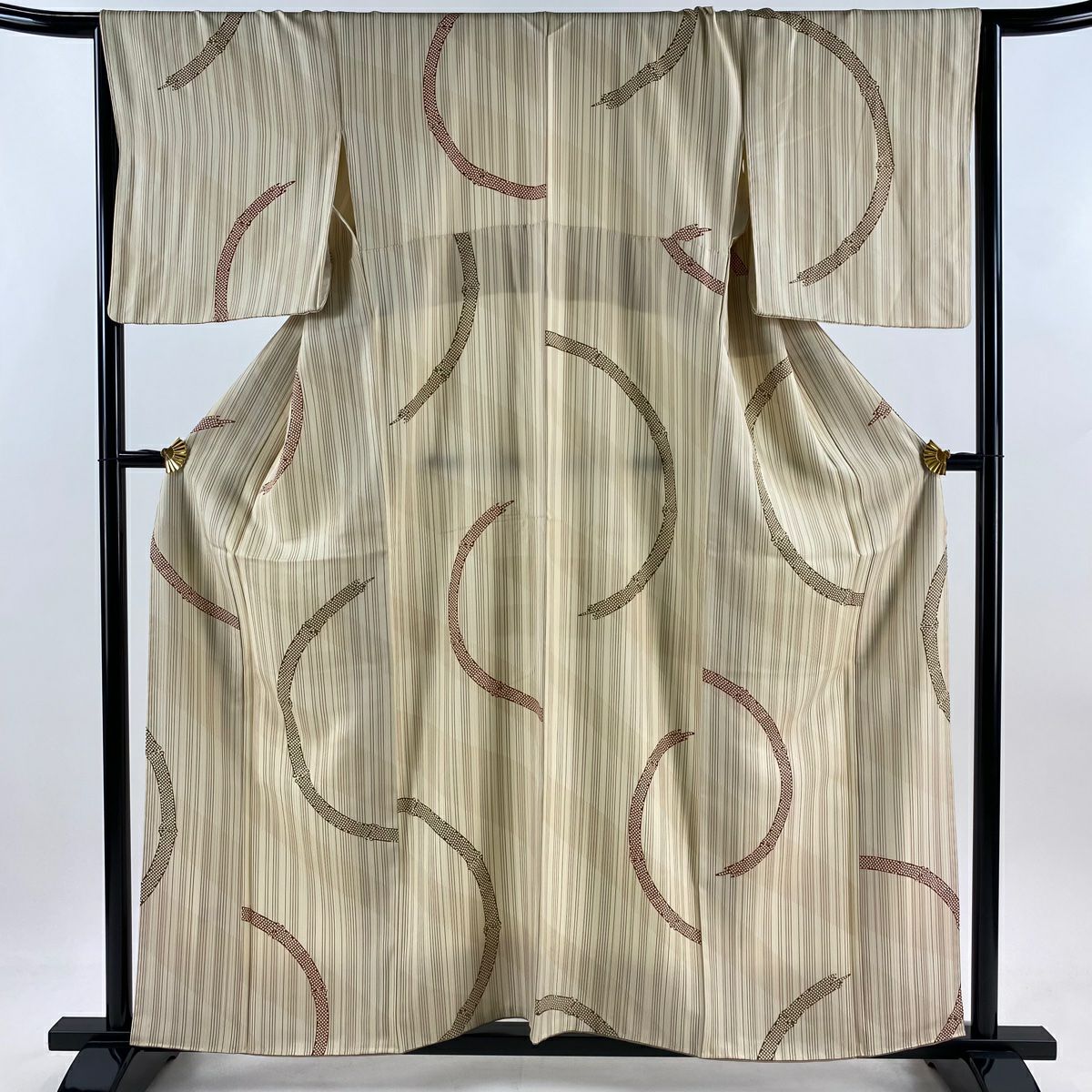 美品】小紋 身丈164cm 裄丈65cm M 袷 紬地 渡辺雪三郎 縞 金糸