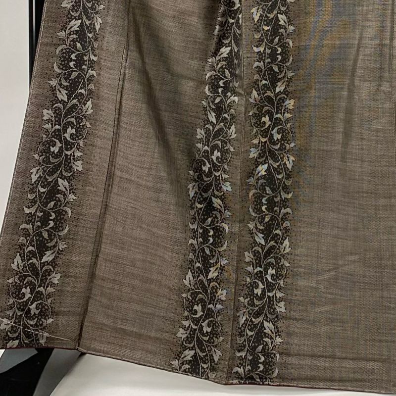 紬 身丈165cm 裄丈64.5cm M 袷 ますいわ屋 唐草 幾何学 焦茶色 紬 身丈165cm 裄丈64.5cm M 袷 ますいわ屋 唐草 幾何学 焦茶色