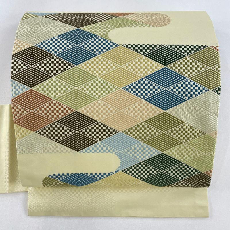 名古屋帯 秀品 ヱ霞 菱 薄黄 正絹｜中古・古着・リサイクル着物