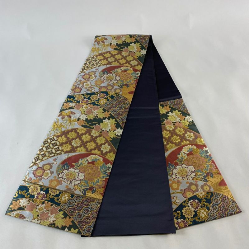 袋帯 美品 名品 関西仕立て 牡丹 七宝 金糸 箔 灰白 六通 正絹 袋帯 美品 名品 関西仕立て 牡丹 七宝 金糸 箔 灰白 六通 正絹
