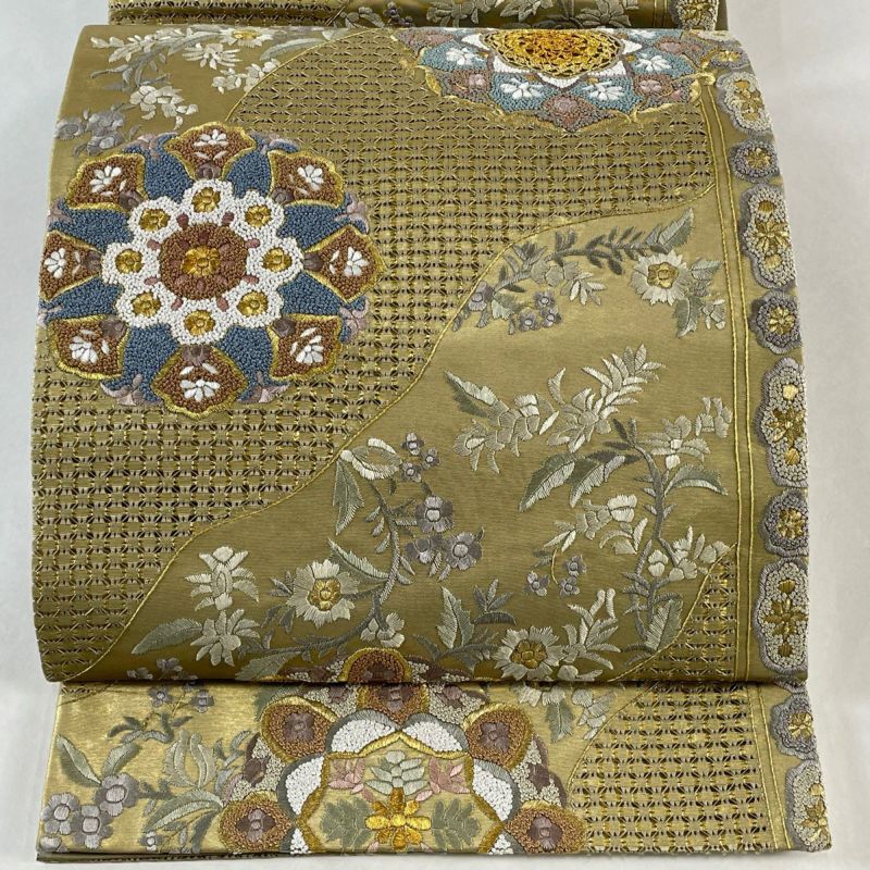 袋帯 美品 逸品 華文 草花 刺繍 金糸 金色 六通 正絹|中古 袋帯 美品 逸品 華文 草花 刺繍 金糸 金色 六通 正絹|中古