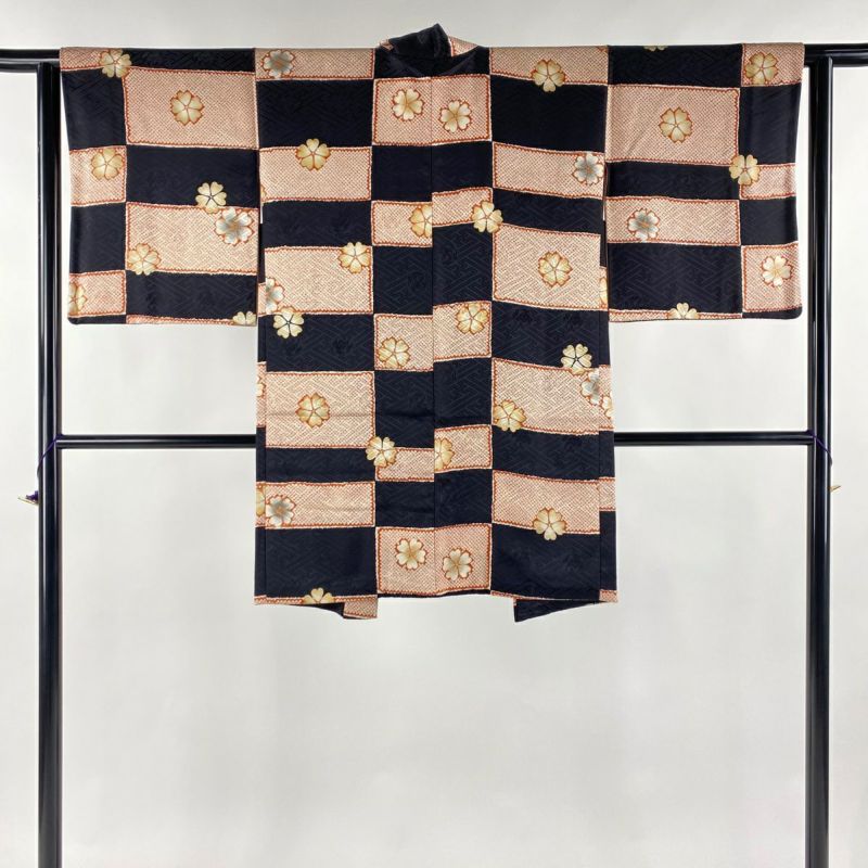 羽織 身丈95cm 裄丈60.5cm S 花 段縞 金彩 黒 正絹 美品 名品 羽織 身丈95cm 裄丈60.5cm S 花 段縞 金彩 黒 正絹 美品 名品