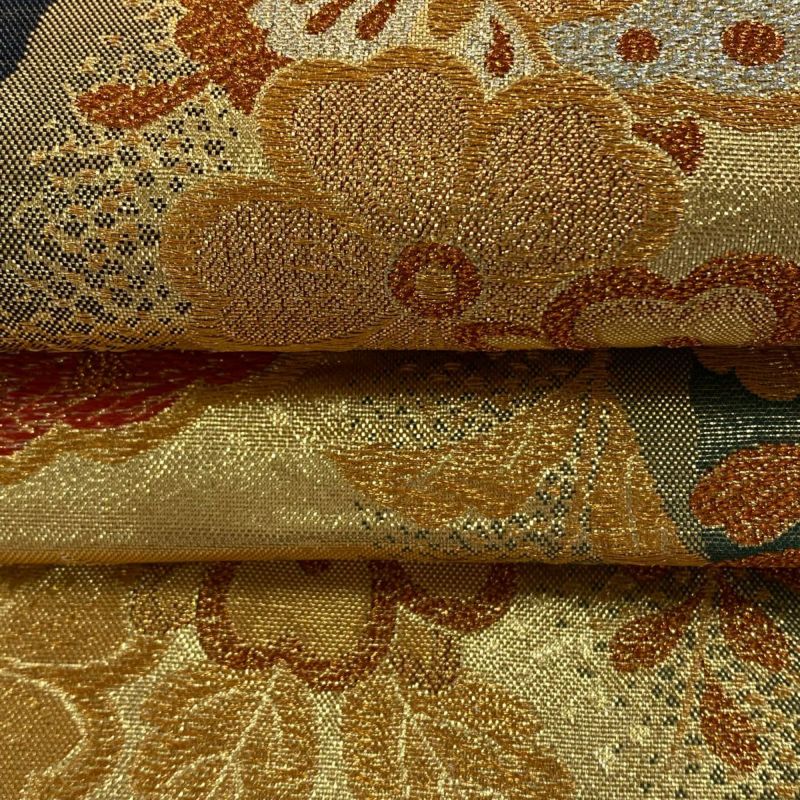 袋帯 美品 秀品 振袖向き 蝶 草花 金糸 箔 金色 六通 正絹|中古 袋帯 美品 秀品 振袖向き 蝶 草花 金糸 箔 金色 六通 正絹|中古