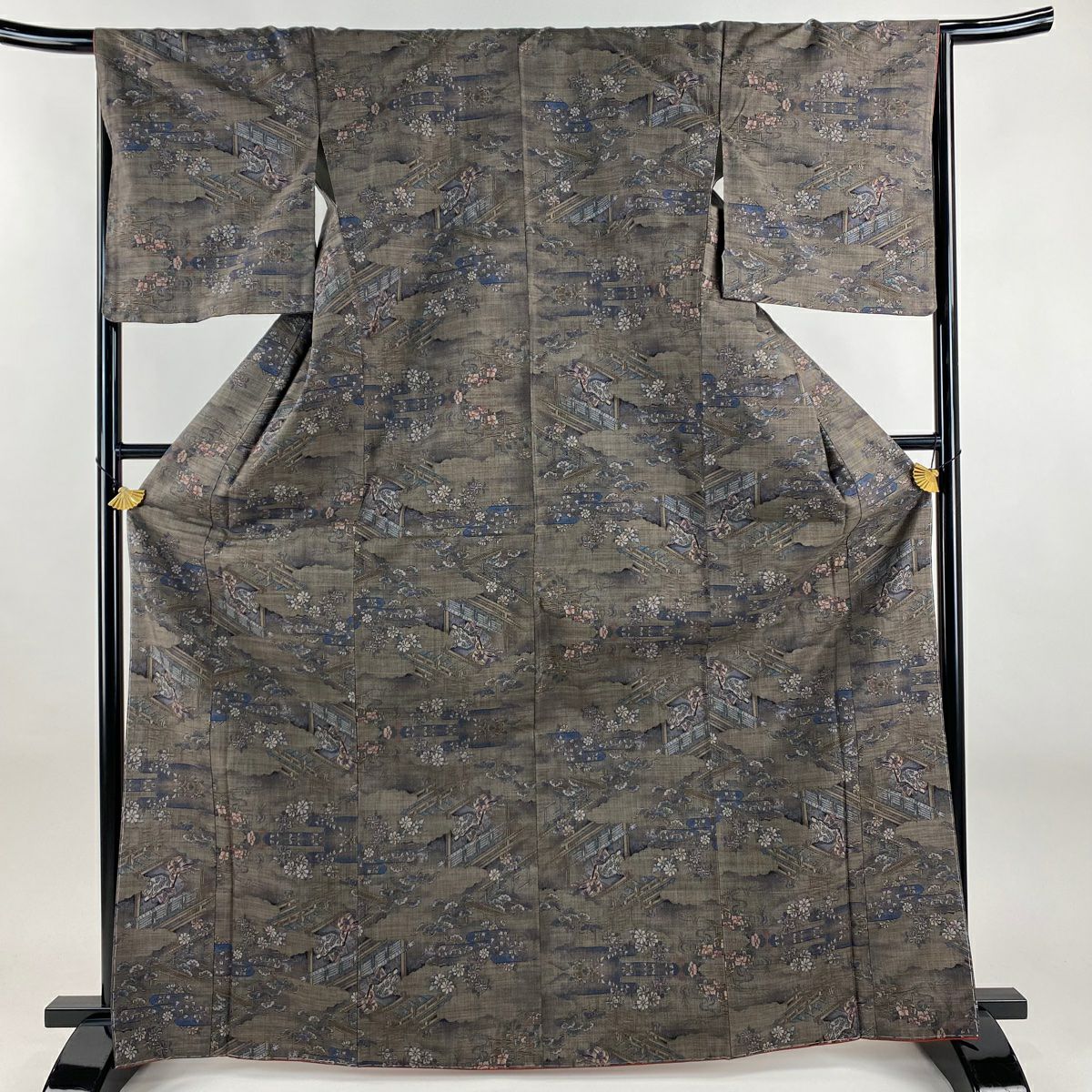 大島紬 身丈160cm 裄丈61.5cm S 袷 泥染 都喜ヱ門 証紙あり 草花 幾何