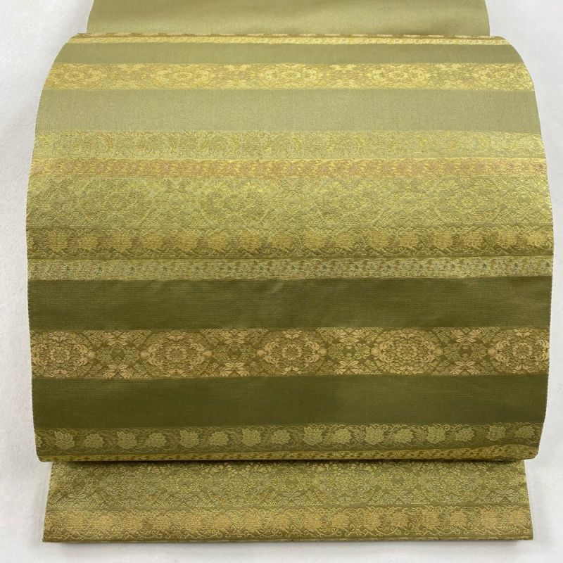 袋帯 美品 秀品 草木染 華文 花唐草 箔 鶯色 お太鼓柄 正絹 袋帯 美品 秀品 草木染 華文 花唐草 箔 鶯色 お太鼓柄 正絹