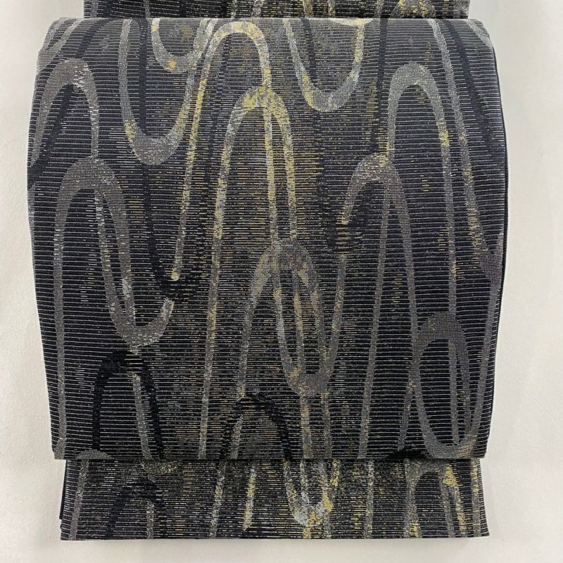 袋帯 秀品 夏帯 絽 幾何学 銀糸 箔 黒 六通 正絹|中古・古着 袋帯 秀品 夏帯 絽 幾何学 銀糸 箔 黒 六通 正絹|中古・古着