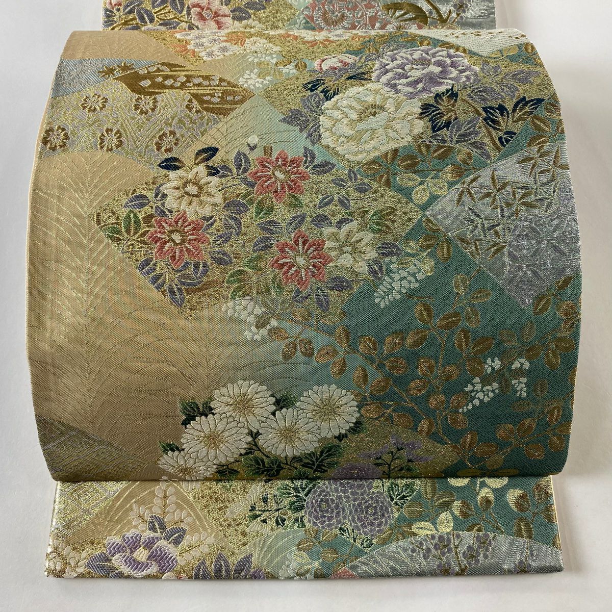 袋帯 美品 秀品 扇面 草花 金糸 箔 薄緑 六通 正絹｜中古・古着