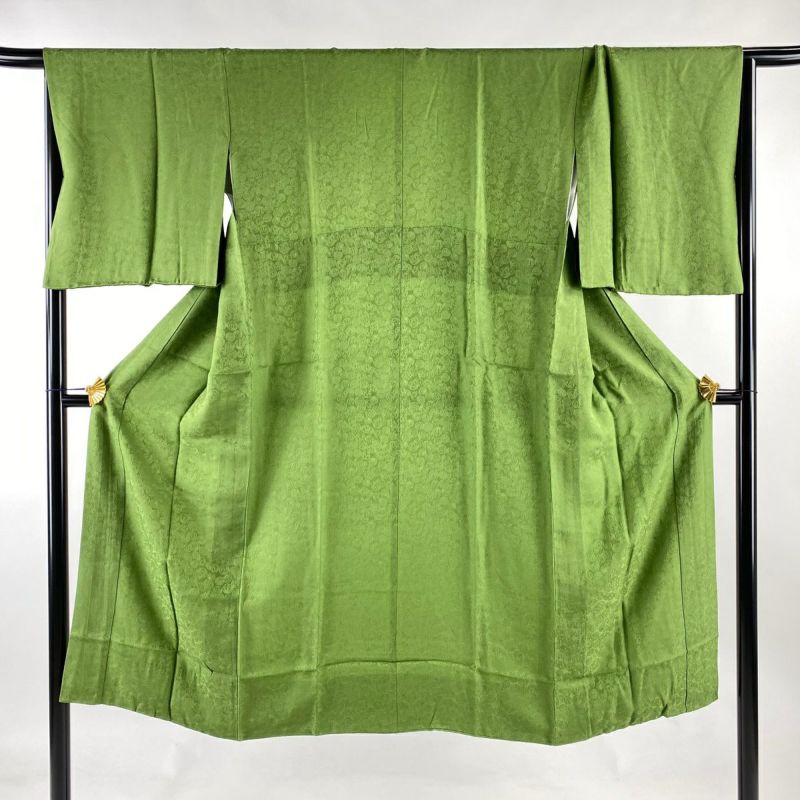 長襦袢 身丈135cm 裄丈68cm L 地紋 よもぎ色 正絹 秀品|中古 長襦袢 身丈135cm 裄丈68cm L 地紋 よもぎ色 正絹 秀品|中古