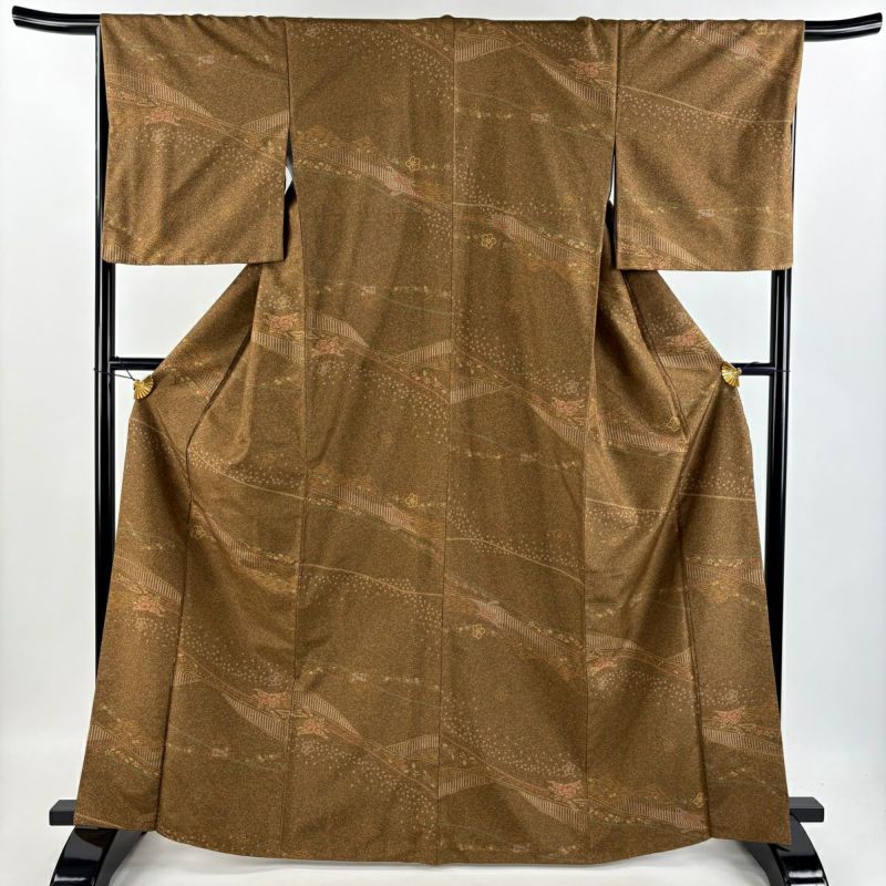 未使用品【風通紗】虹色　黒　正絹　しつけ糸付き　超美品　夏着物　きもの　レア 華徒然×吉木千沙都 黒/白 牡丹柄/桜柄 かっこいい 大人っぽい 柄
