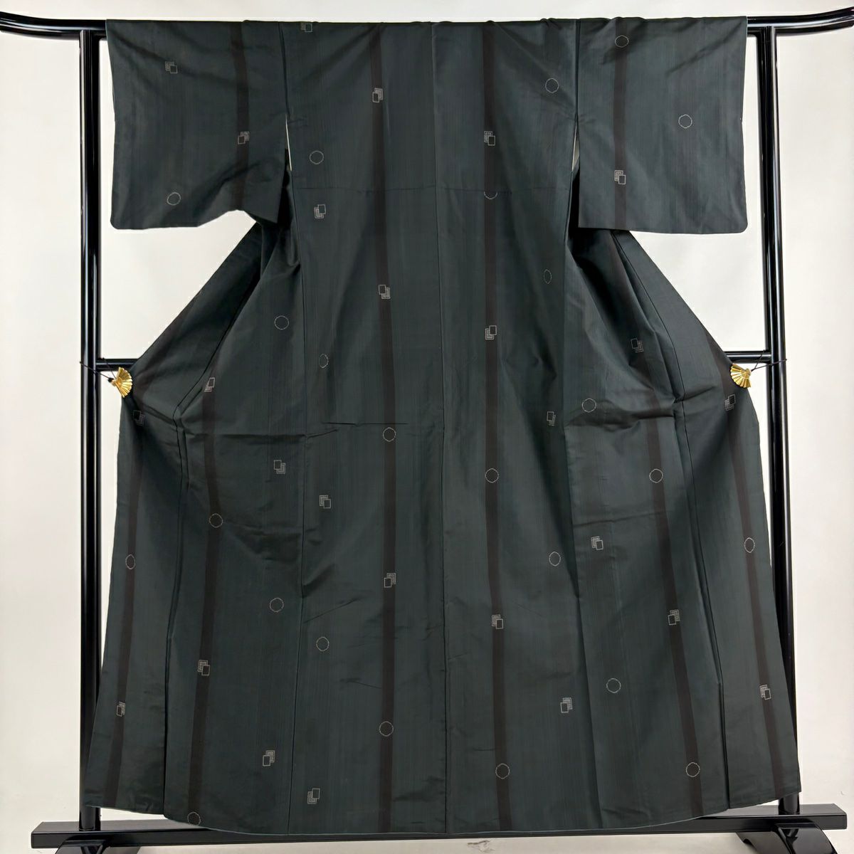 紬 身丈156cm 裄丈62cm S 袷 縦縞 花 灰緑 正絹 秀品｜中古
