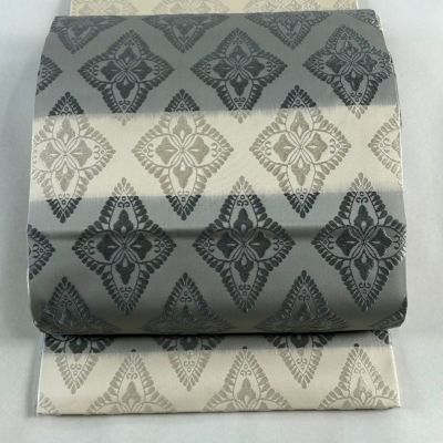 https://buysell.itembox.design/product/888/000002488814/000002488814-01-m.jpg