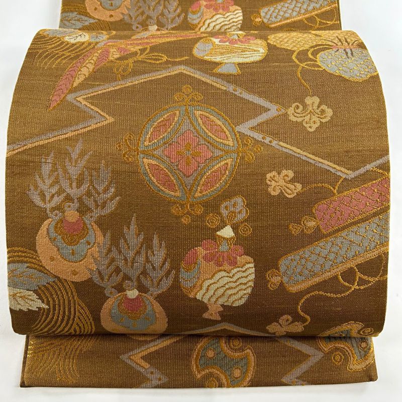 袋帯 秀品 宝尽くし 金糸 山吹茶色 六通 正絹｜中古・古着