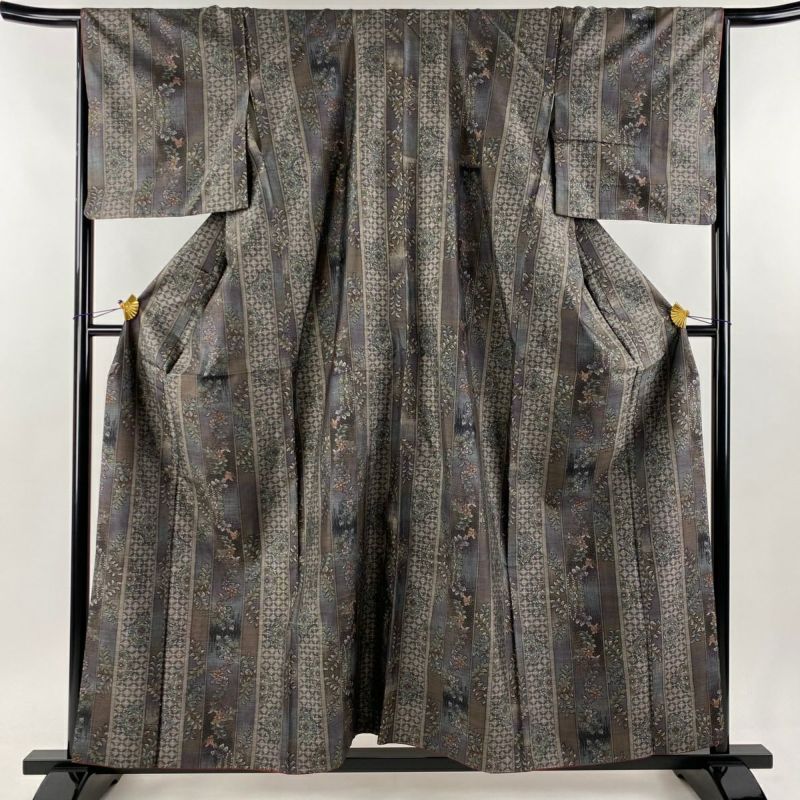 紬 | 中古着物・帯・和装小物 | バイセル オンライン 紬 | 中古着物・帯・和装小物 | バイセル オンライン