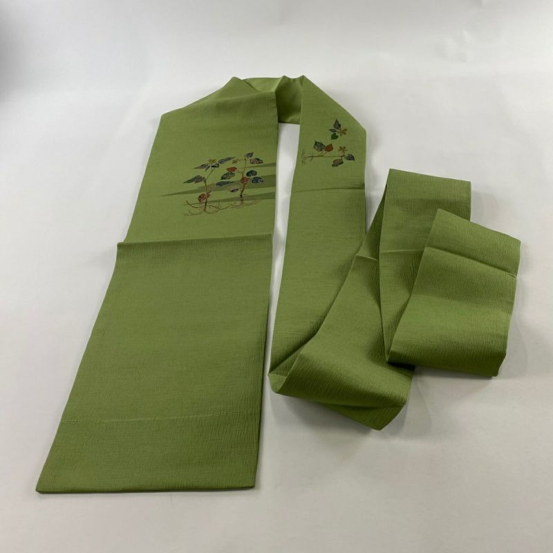 緑色 名古屋帯　絹 美品】 名古屋帯 秀品 草花 霞 よもぎ色 正絹 【中古】