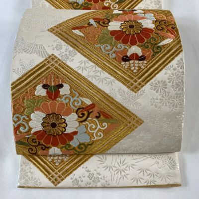 https://buysell.itembox.design/product/903/000002490390/000002490390-01-m.jpg