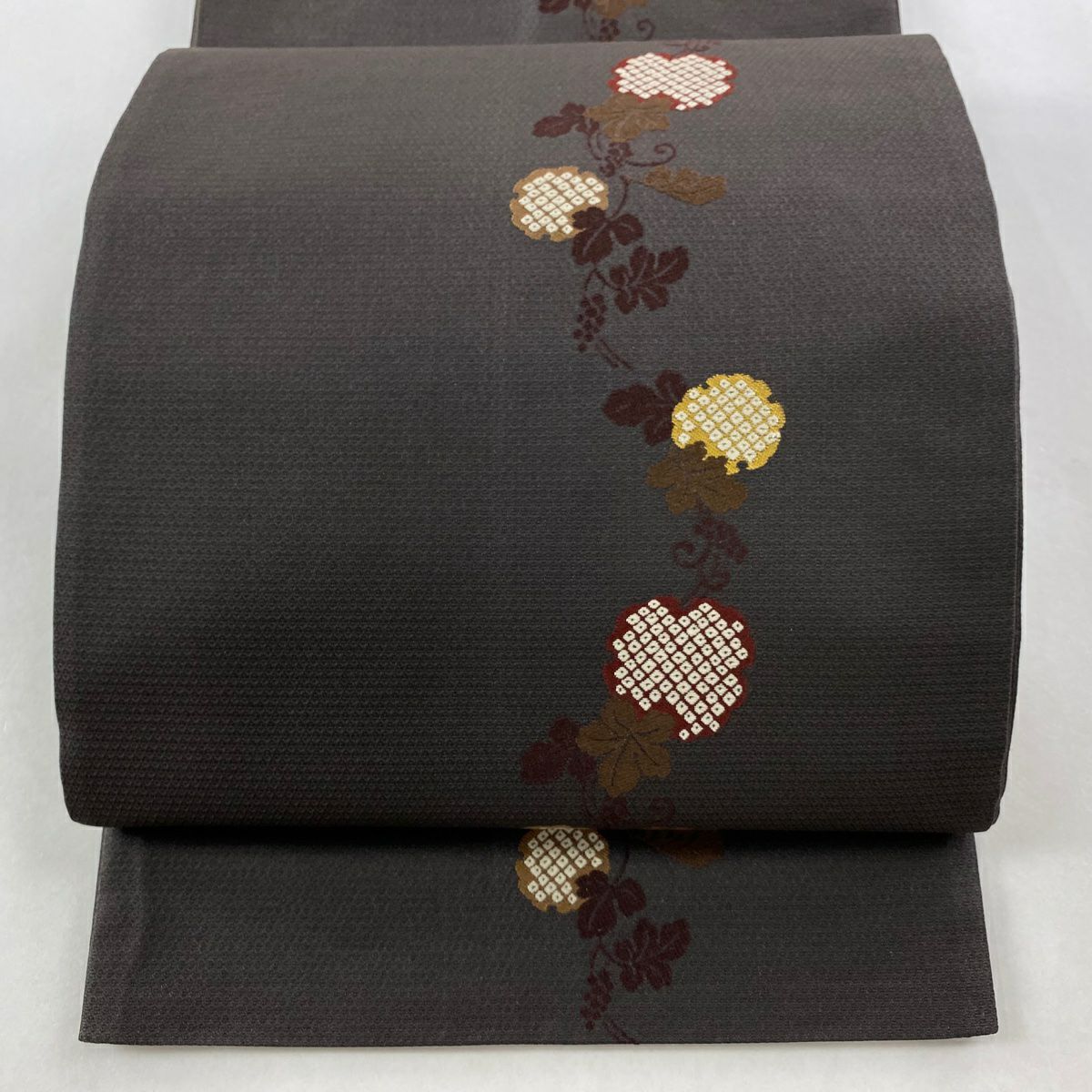 袋帯 秀品 葉柄 幾何学 灰茶 お太鼓柄 正絹｜中古・古着・リサイクル