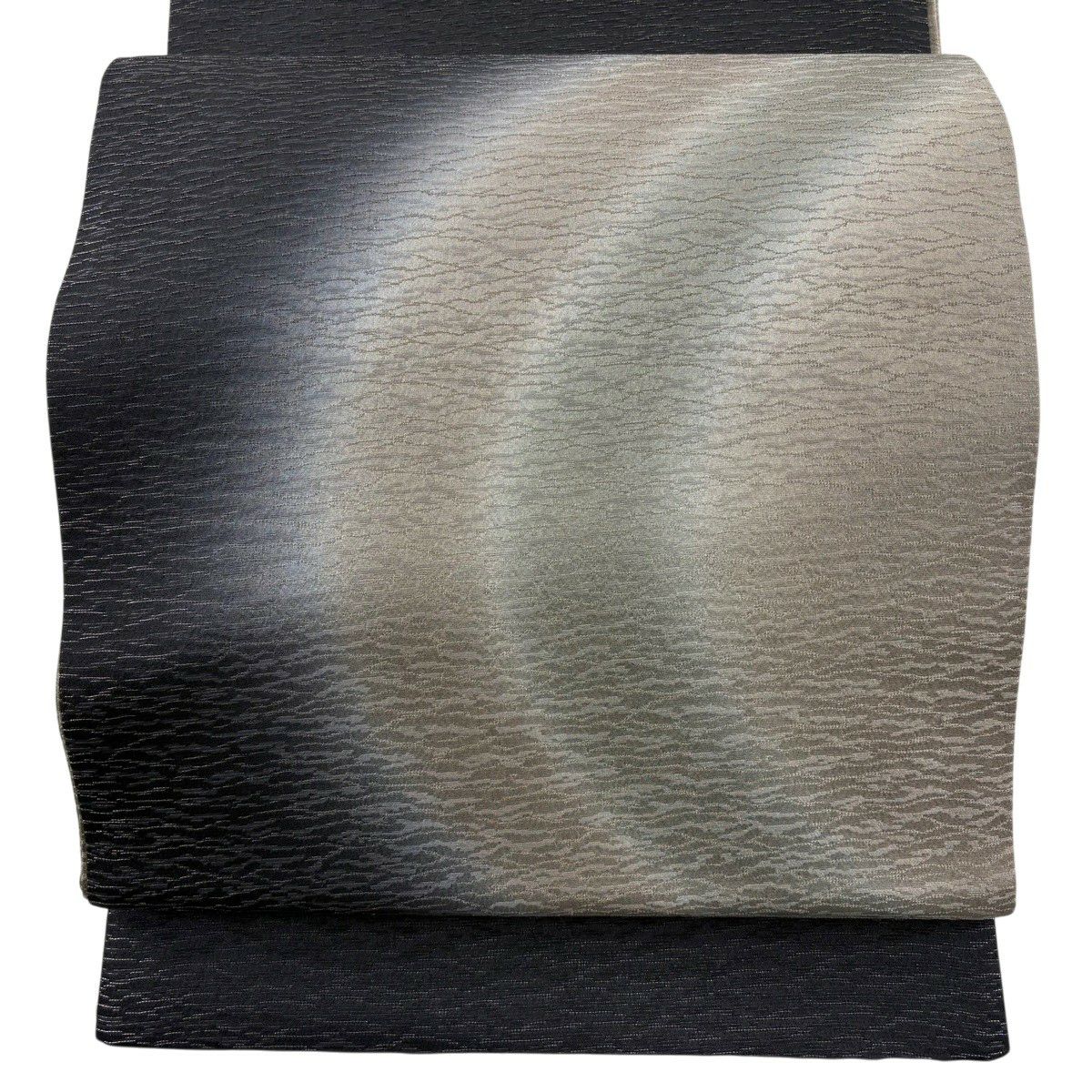 袋帯 秀品 幾何学 ぼかし 銀糸 墨色 お太鼓柄 正絹｜中古・古着