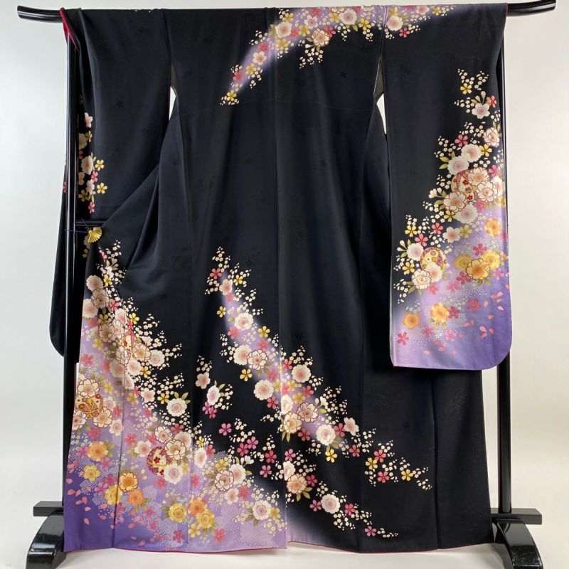 振袖 身丈168.5cm 裄丈71cm L 袷 桜 鞠 箔 金彩 黒 正絹 名品｜中古 ...