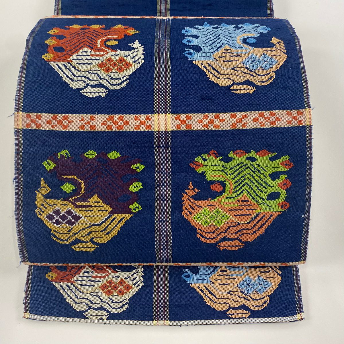 袋帯 美品 逸品 龍村平蔵 落款あり 甲比丹孔雀 箔 青 お太鼓柄 正絹｜中古・古着・リサイクル着物通販｜バイセル オンライン