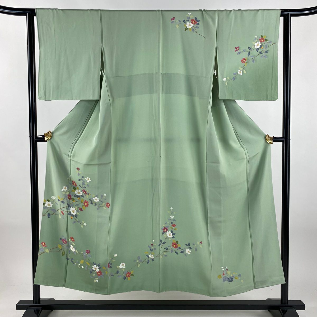 美品 訪問着 白緑色 縮緬地 御所車 鴛鴦 身丈160cm 裄丈69cm 正絹 訪問着 身丈154cm 裄丈65.5cm M 袷 落款あり 椿 鴛鴦 ぼかし 薄緑 正絹