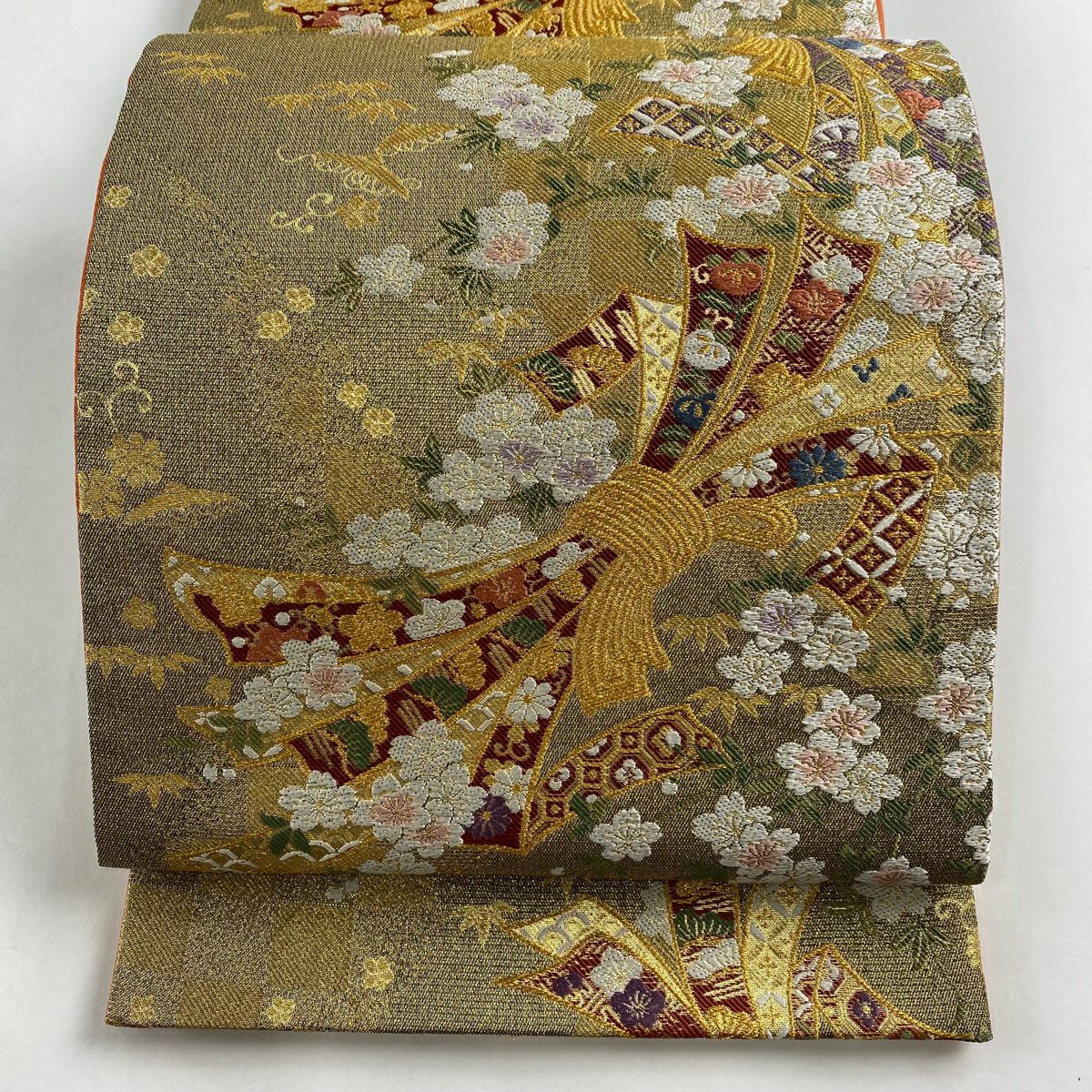 豪華 袋帯 唐織 カラフルな大柄の花紋 金糸 六通 正絹 着物 RO-1310