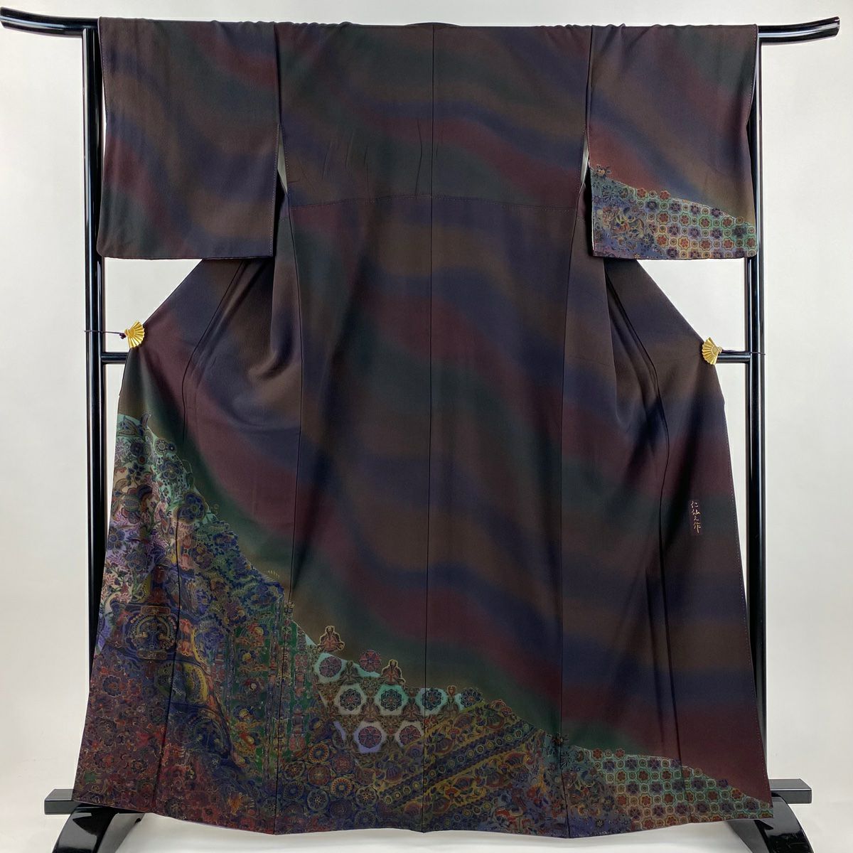 和装バッグ 美品 逸品 OKAJIMA 共箱付　象 花唐草 金彩 正絹 和装小物 美品】和装バッグ 逸品 OKAJIMA 花唐草 金彩 金茶 正絹 和装小物｜中古