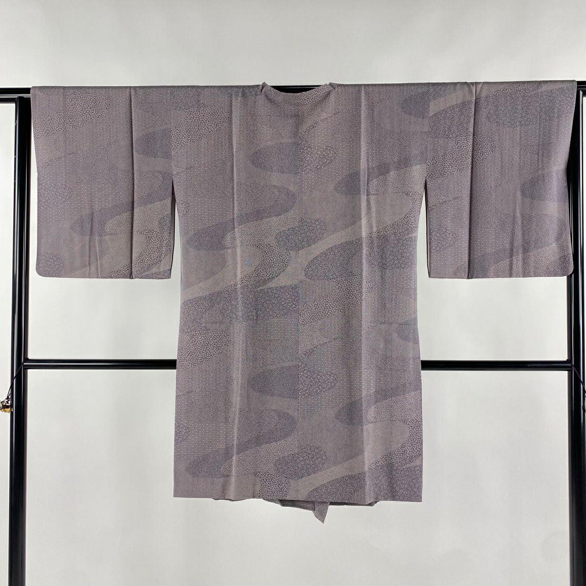 道行 身丈120cm 裄丈65cm M 和装コート 角衿 雲文 菊 刺繍 灰紫 正絹  