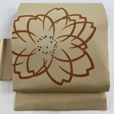 https://buysell.itembox.design/product/956/000002495681/000002495681-01-m.jpg