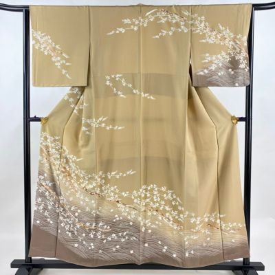 https://buysell.itembox.design/product/967/000002496712/000002496712-01-m.jpg