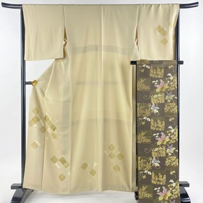 https://buysell.itembox.design/product/977/000002497746/000002497746-01-m.jpg